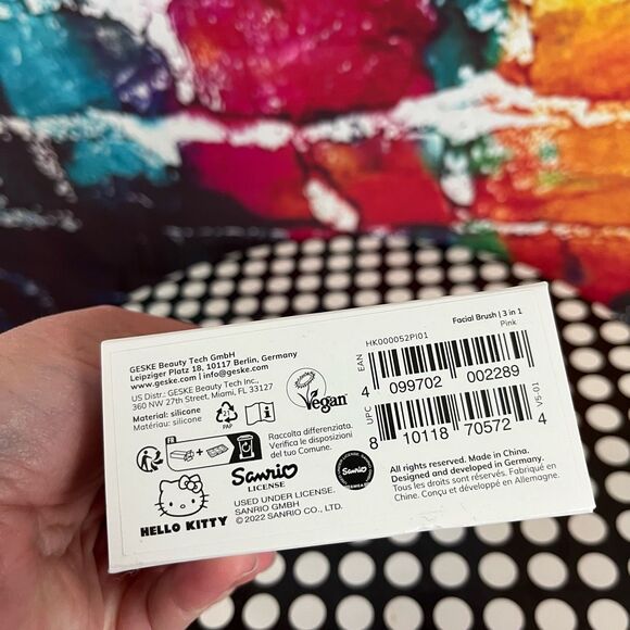 Hello Kitty Facial Brush New in Box Smart App Guided 3 in 1 Geske - Picture 4 of 4